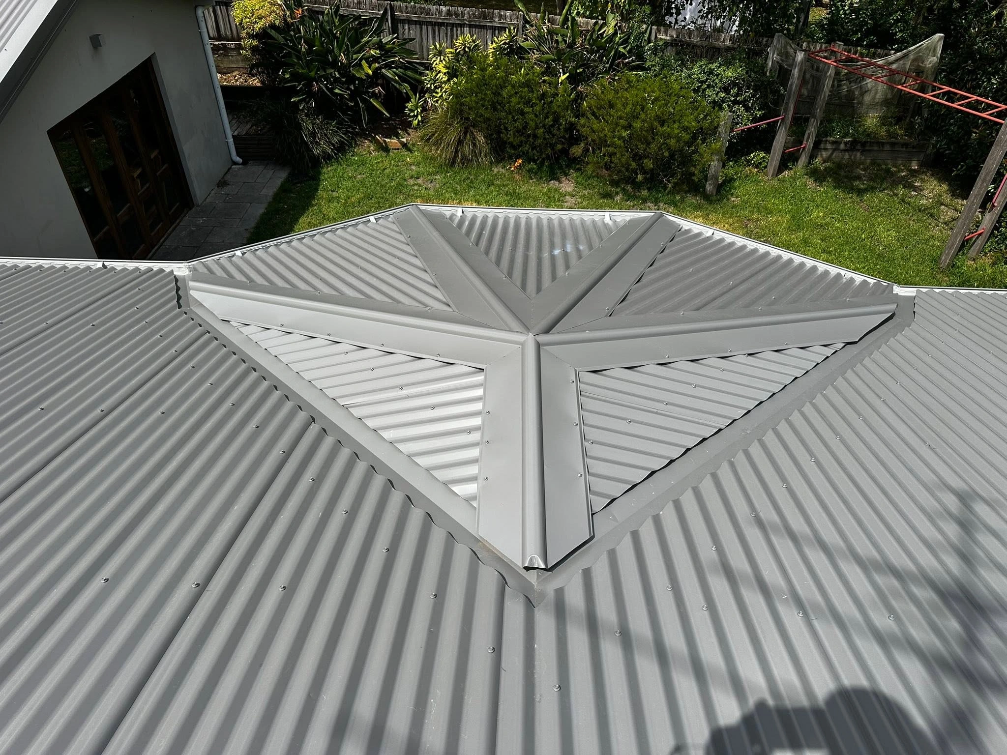 Full Roof Replacement Sydney: Signs, Benefits & Complete Guide